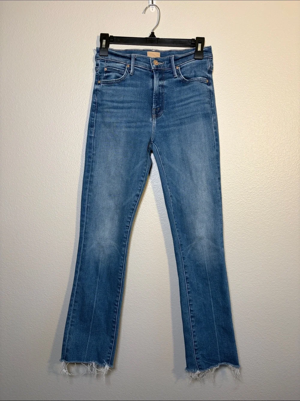 MOTHER Denim The Rascal Ankle Fray in Opposites Attract - 25